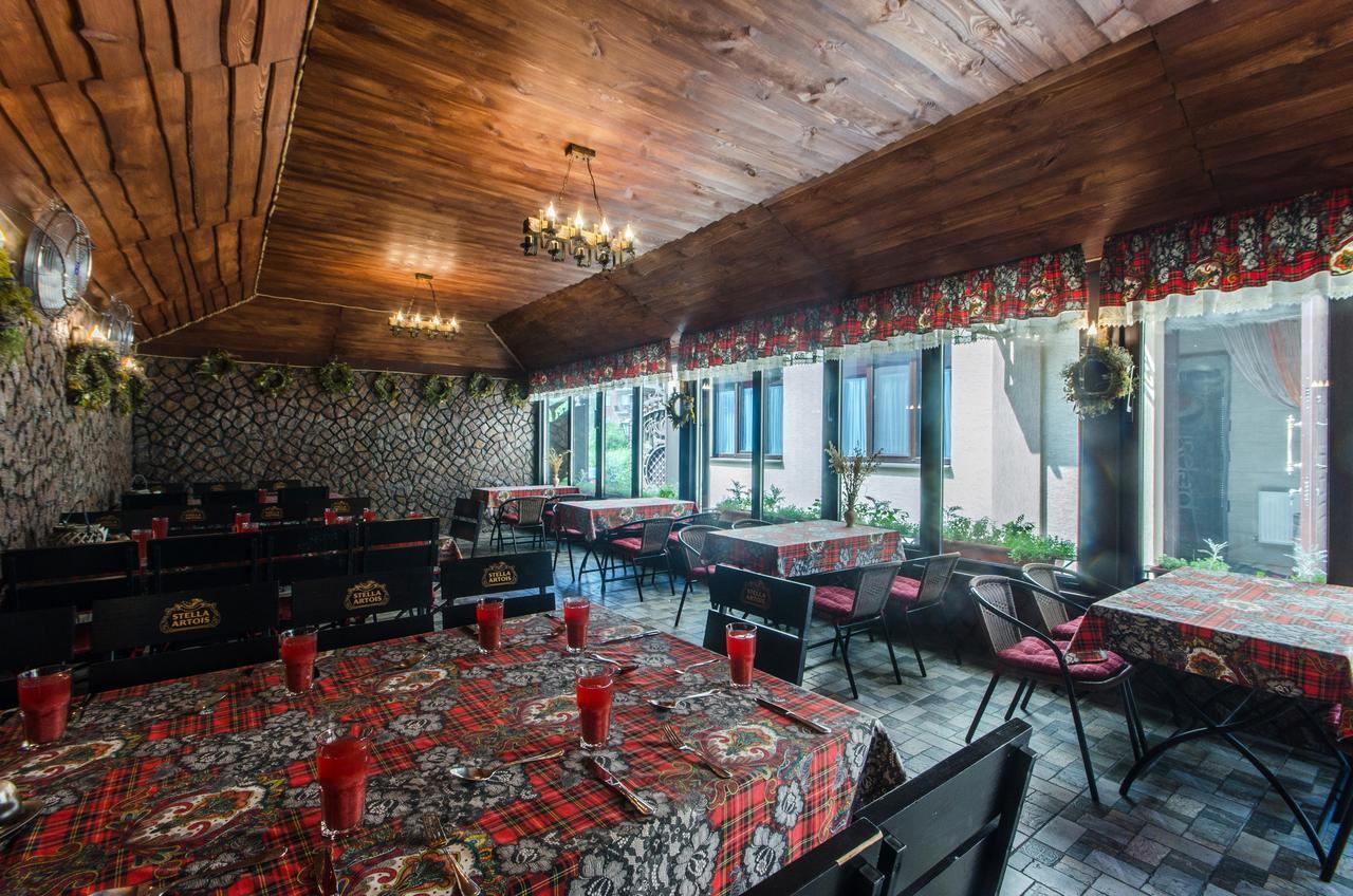 Lepsza Садыба Hotel Bila Tserkva Exterior foto