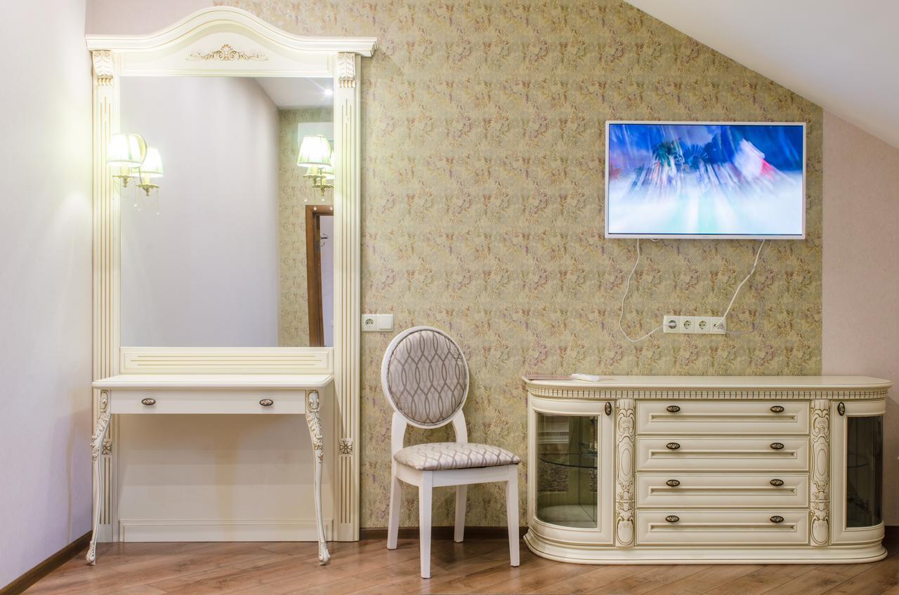 Lepsza Садыба Hotel Bila Tserkva Exterior foto