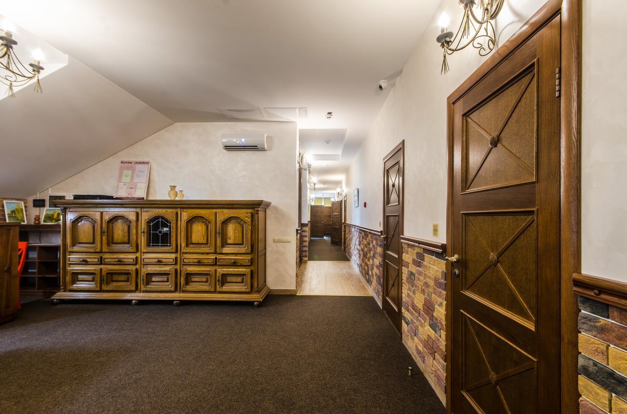 Lepsza Садыба Hotel Bila Tserkva Exterior foto